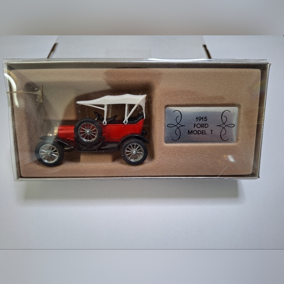 Corgi | 1915 Ford Model T | Red | C863 | Collectors' Classics Series | 1985 - Picture 1 of 1